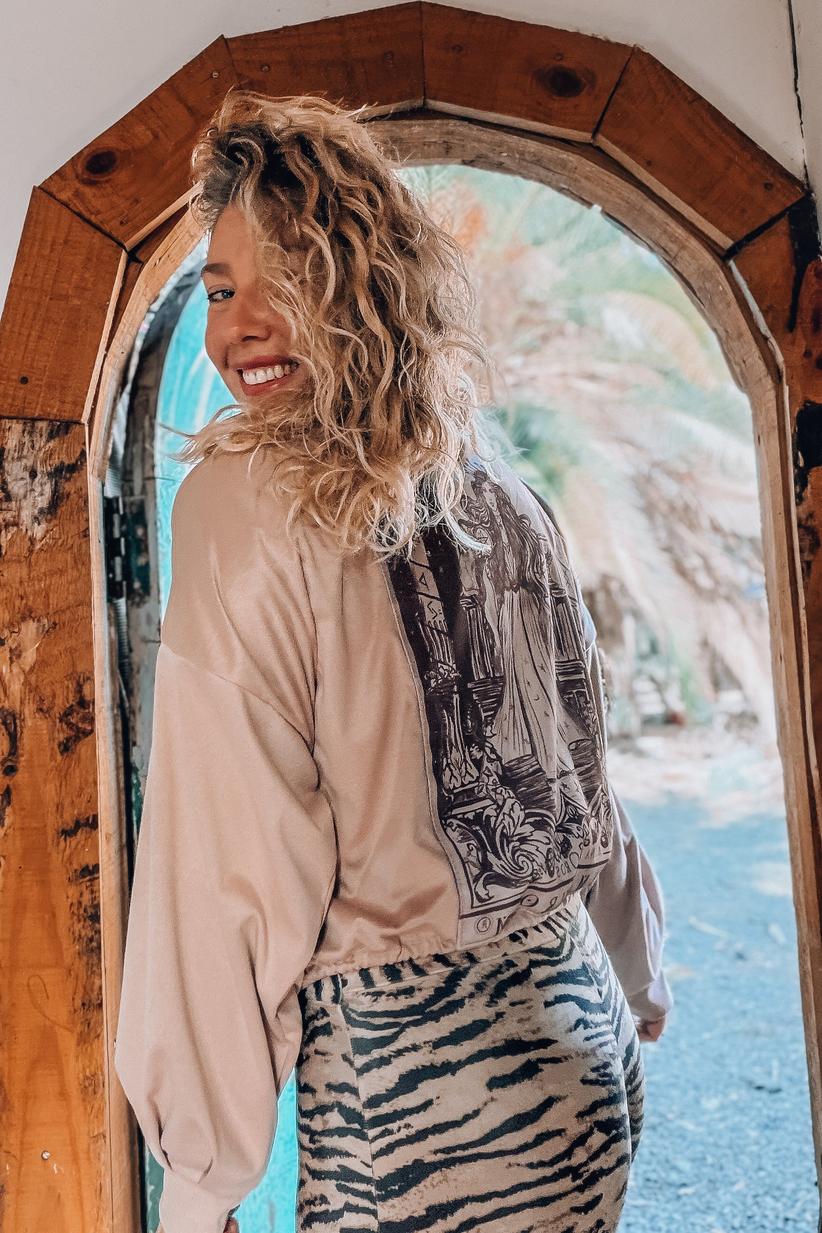 NUEVA! Chaqueta Palo rosa / Reina Oros