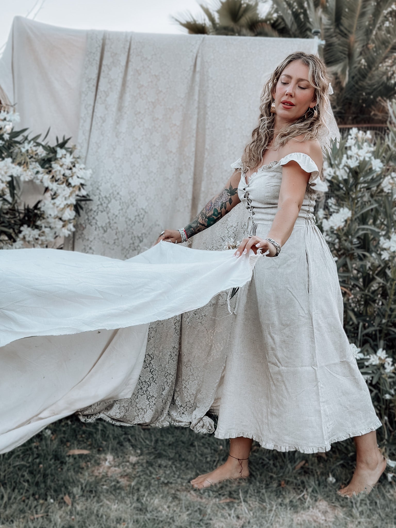 Vestido Bellucci beige