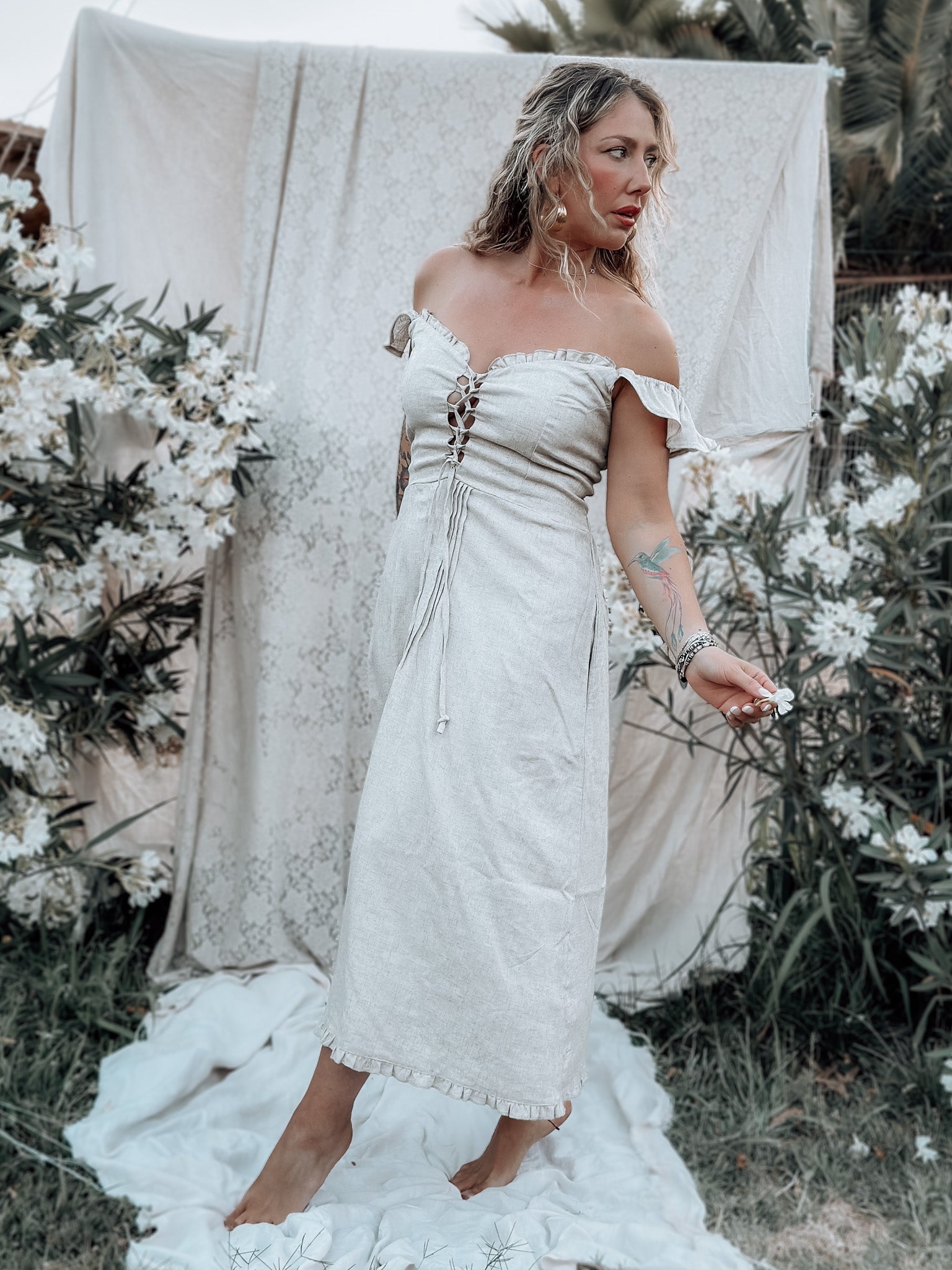 Vestido Bellucci beige