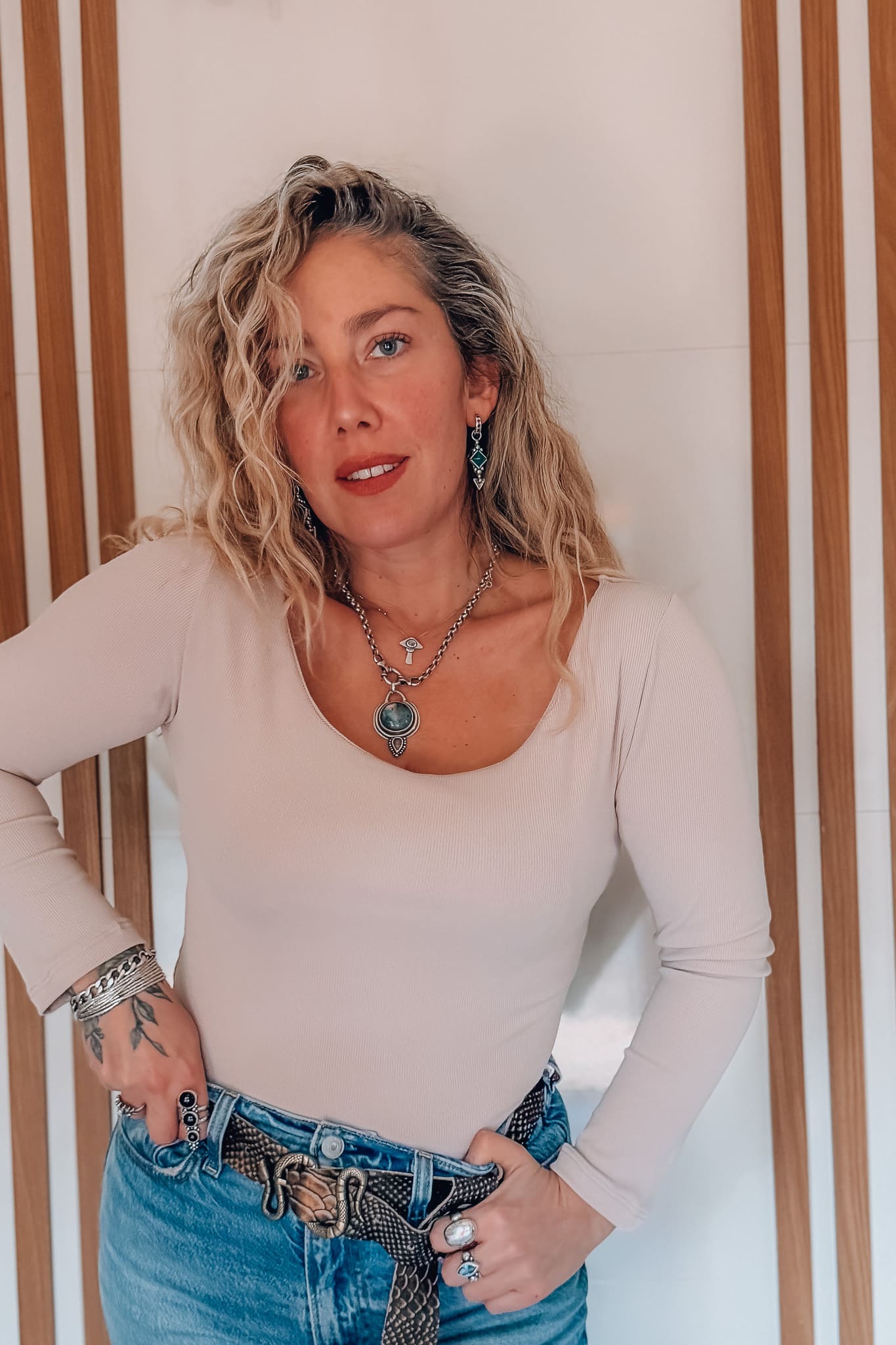 Polera media luna / beige