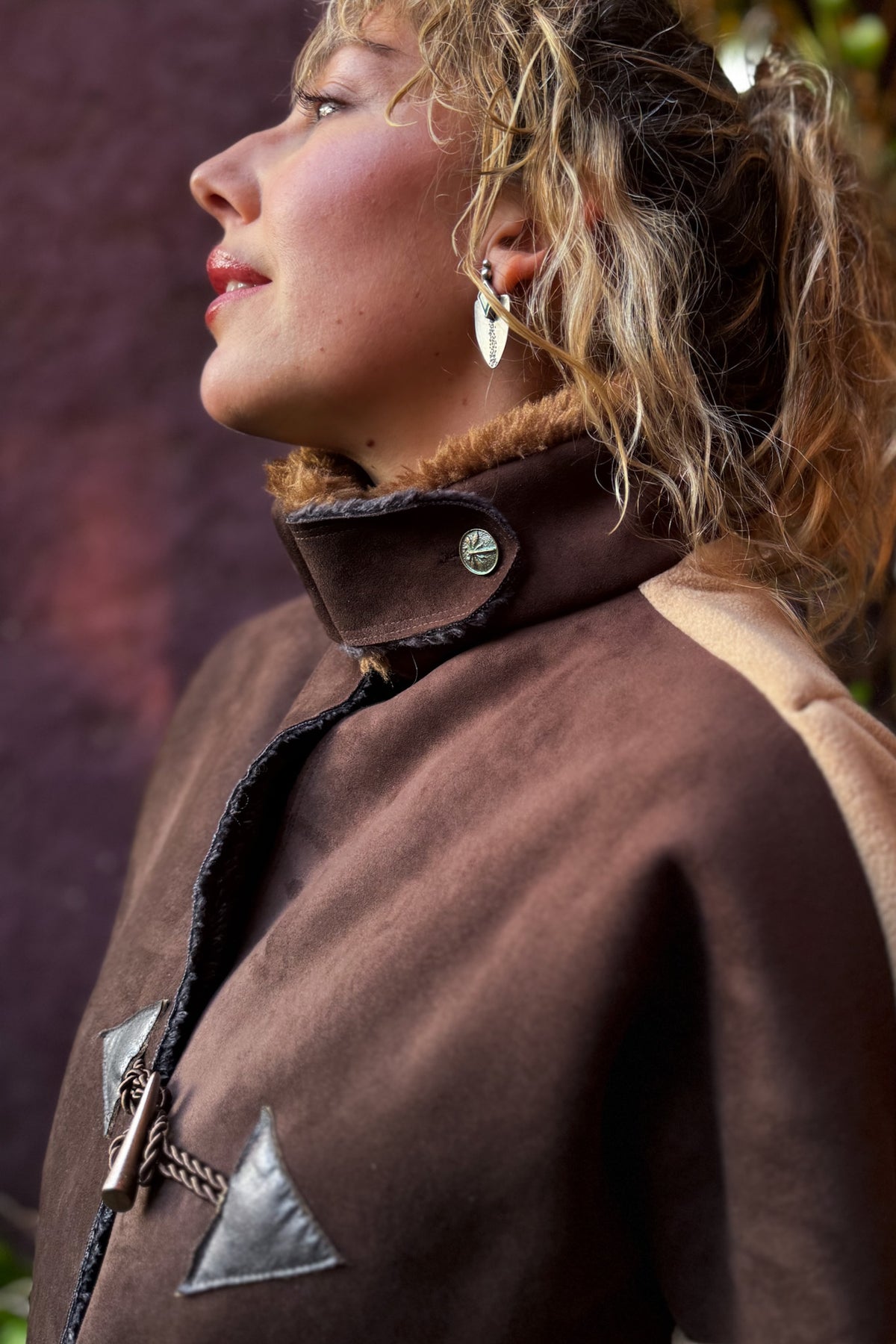 Abrigo Reina de Oros