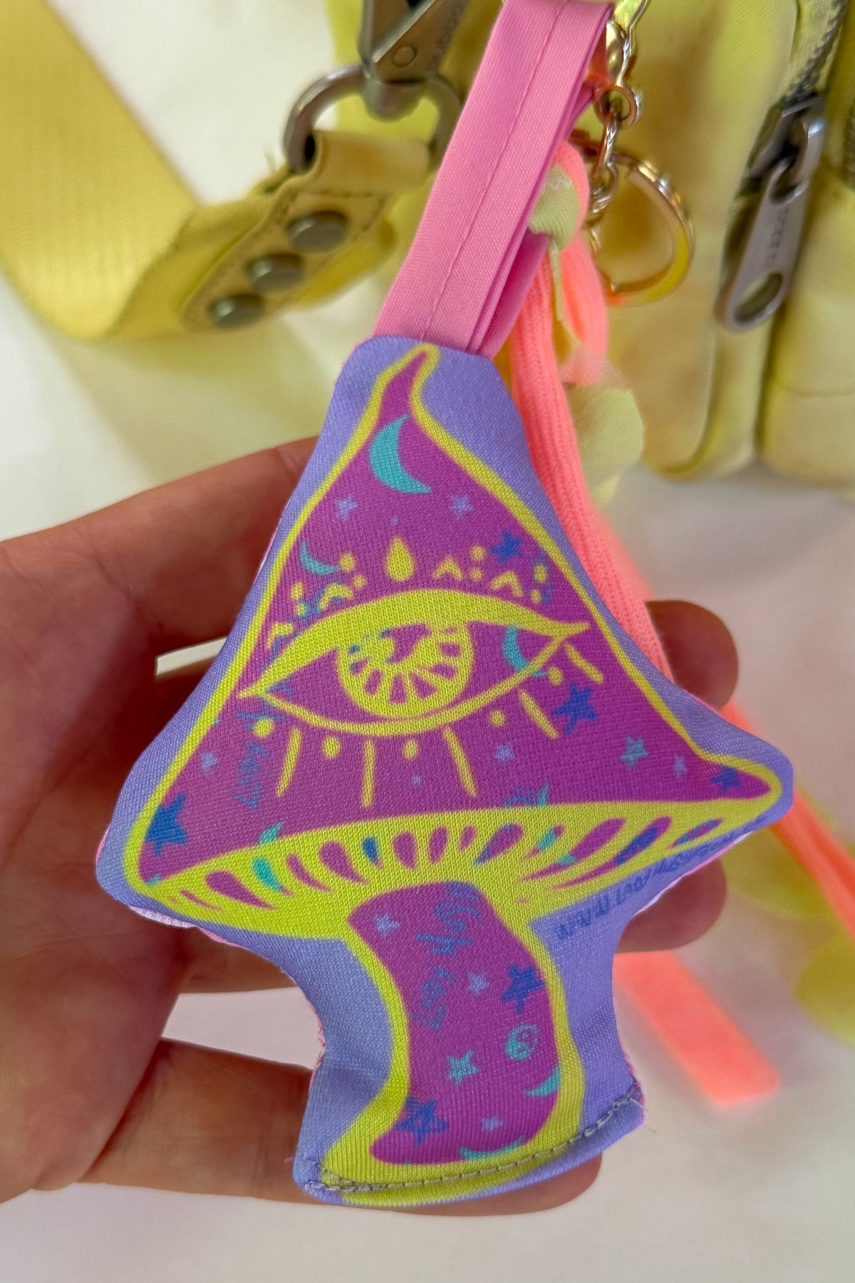 Llavero La Luna y Estrellas pink