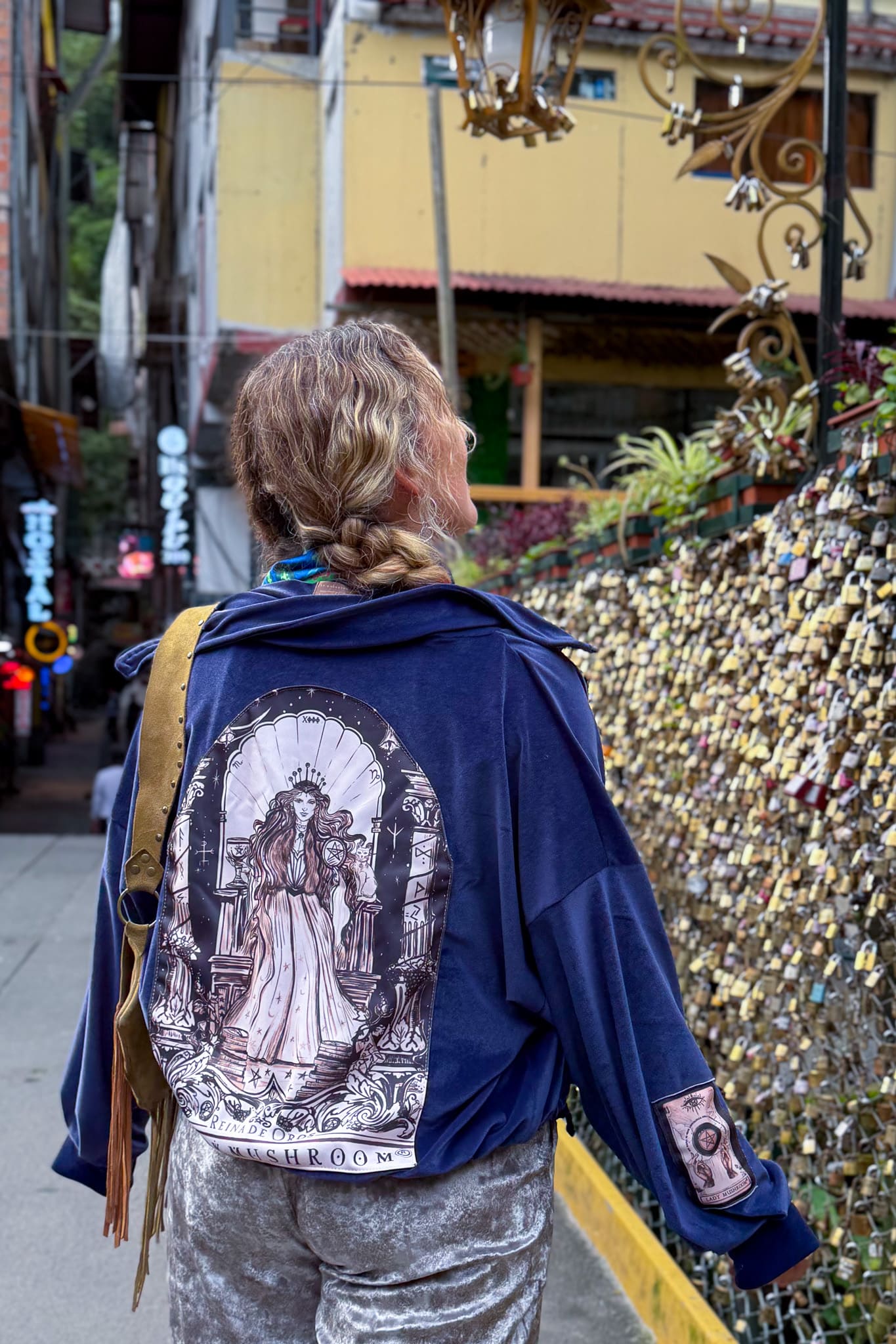 Chaqueta Azuli Reina de Oros