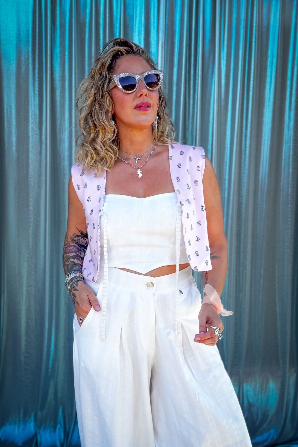 Gillette Village / Reversible