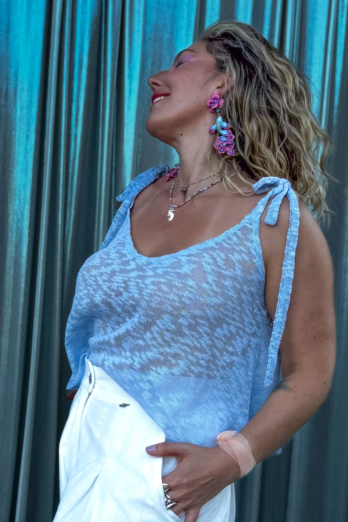 Polera medusa / celeste