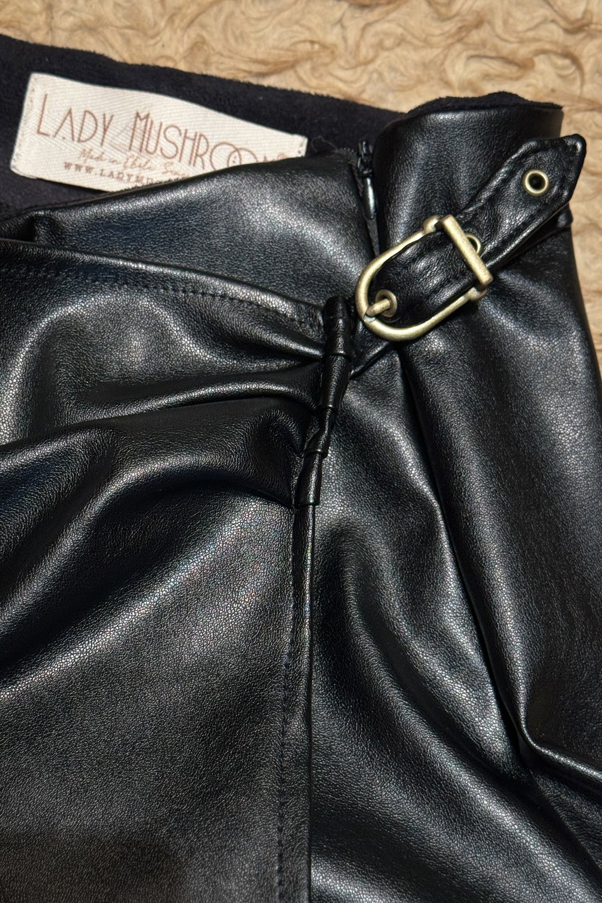 Faldashort GAGA / negra