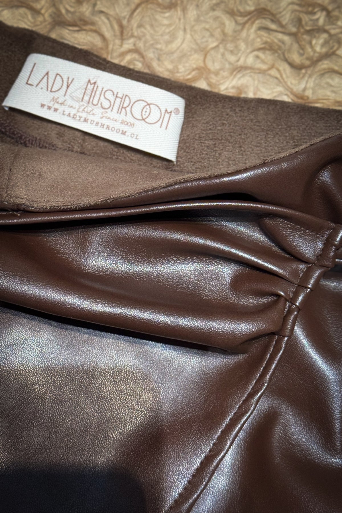 Faldashort GAGA / cafe