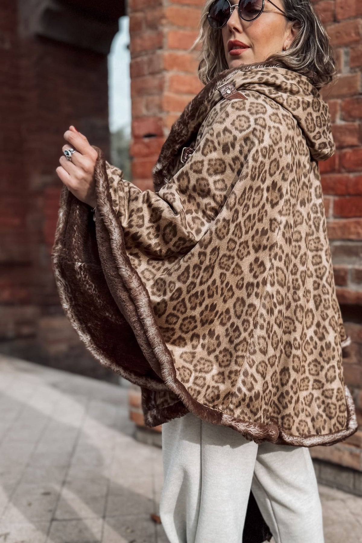 Poncho Aretha brown / Queen ICONIC