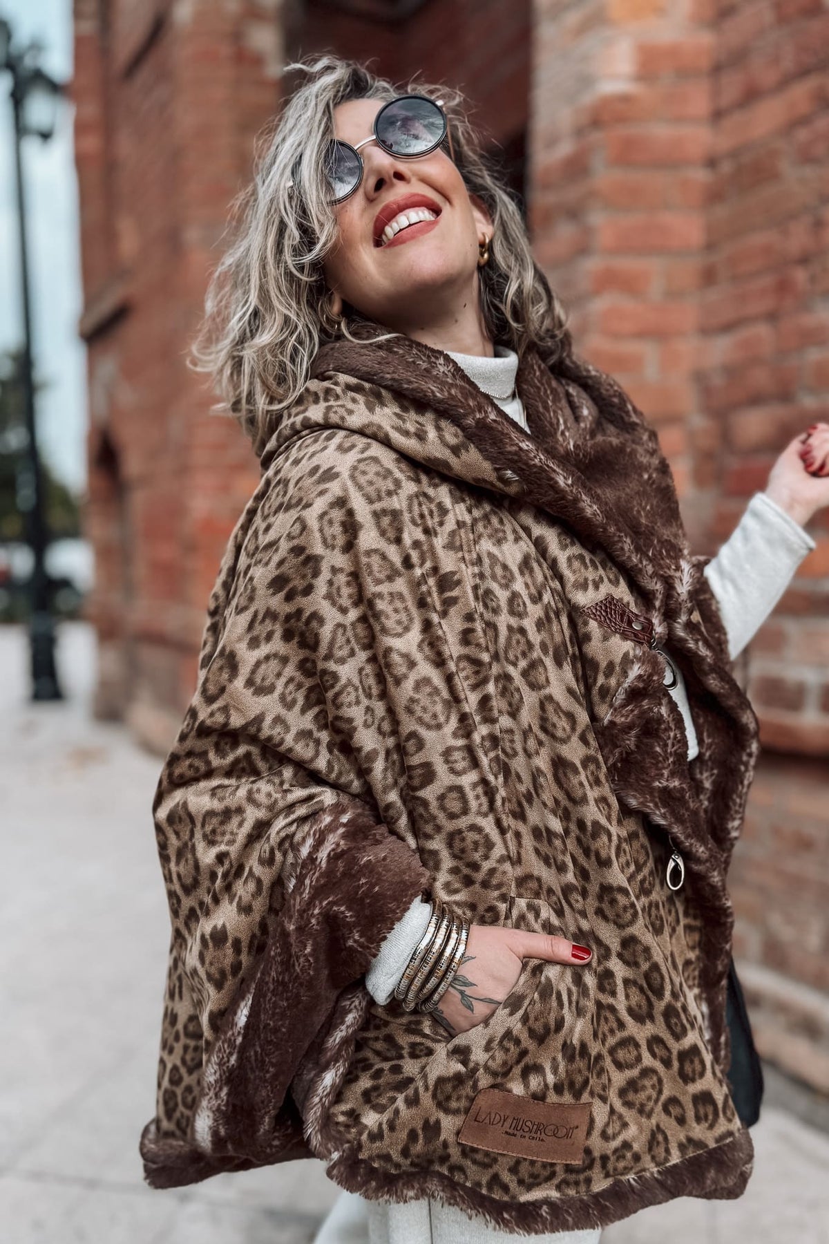 Poncho Aretha brown / Queen ICONIC