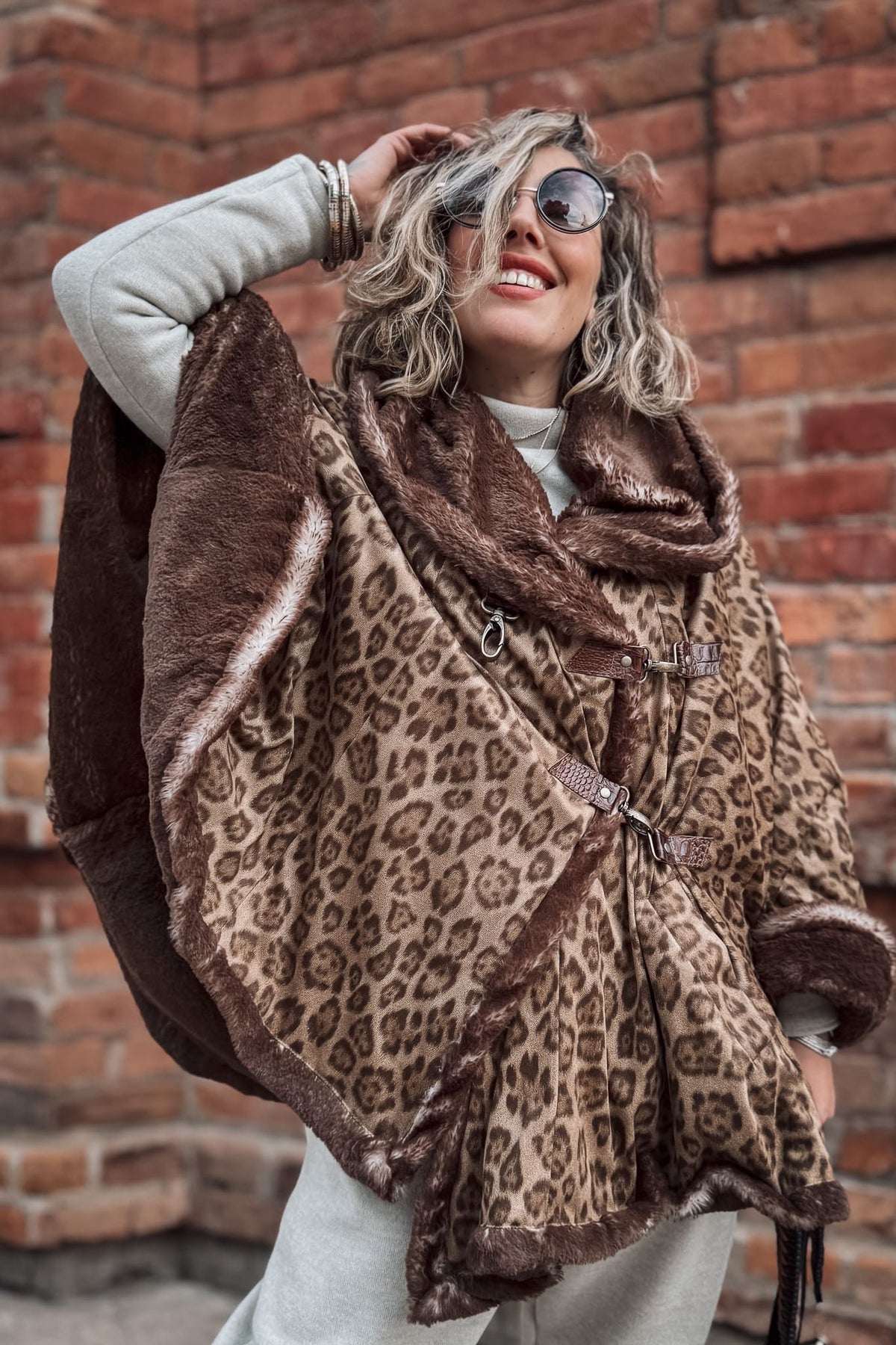 Poncho Aretha brown / Queen ICONIC