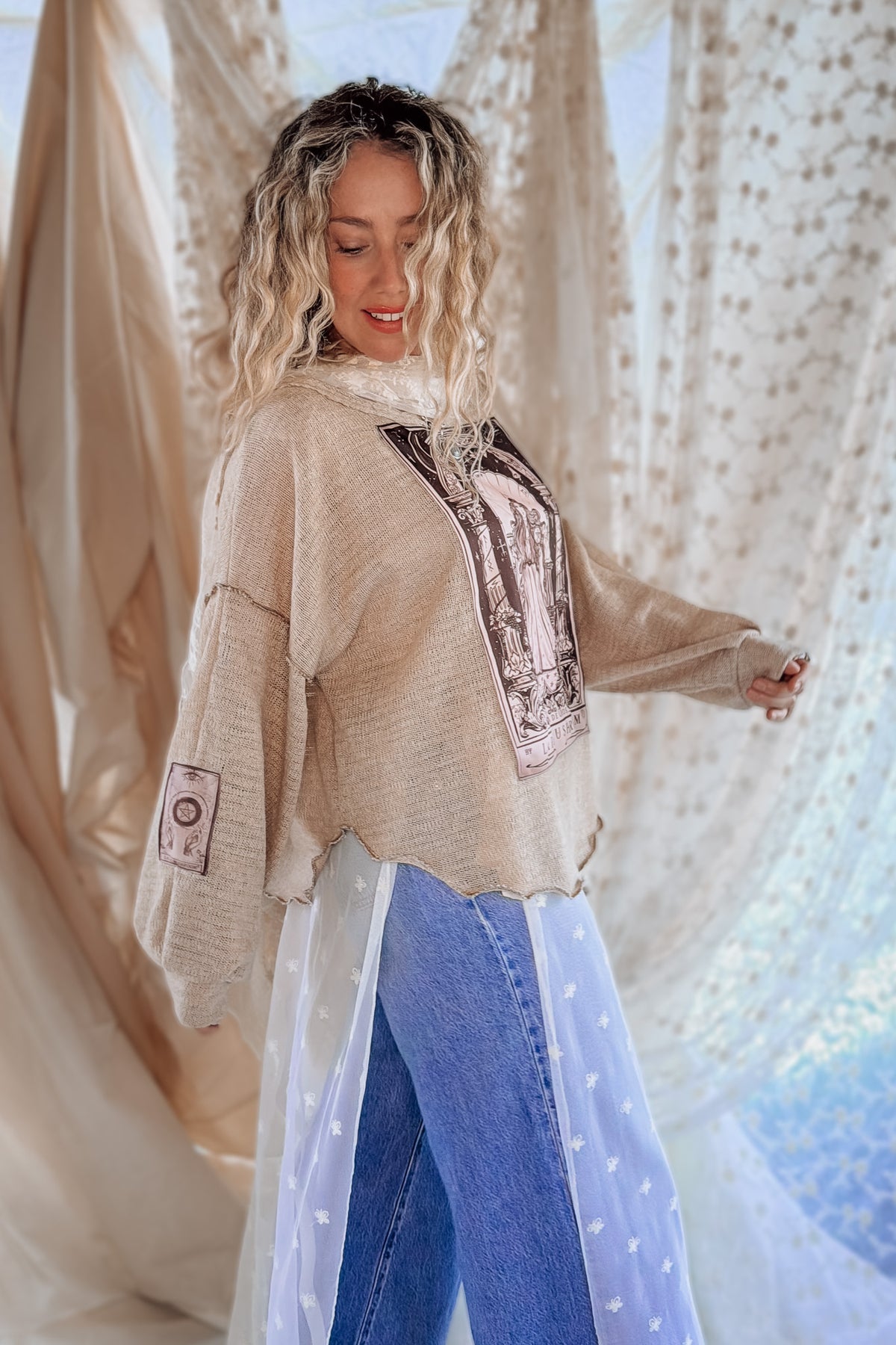 Pura Vida Beige / Reina de Oros